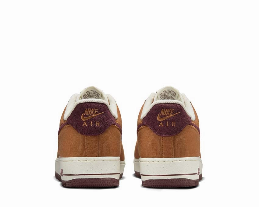 Nike Air Force 1 '07 LV8 Nike retro-inspired sneakers