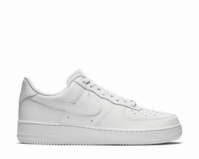 Nike Air Force 1 '07 Nike essential sneakers for sport and street