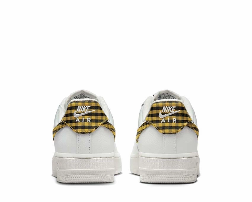 Nike Air Force 1 '07 Nike retro-inspired sneakers