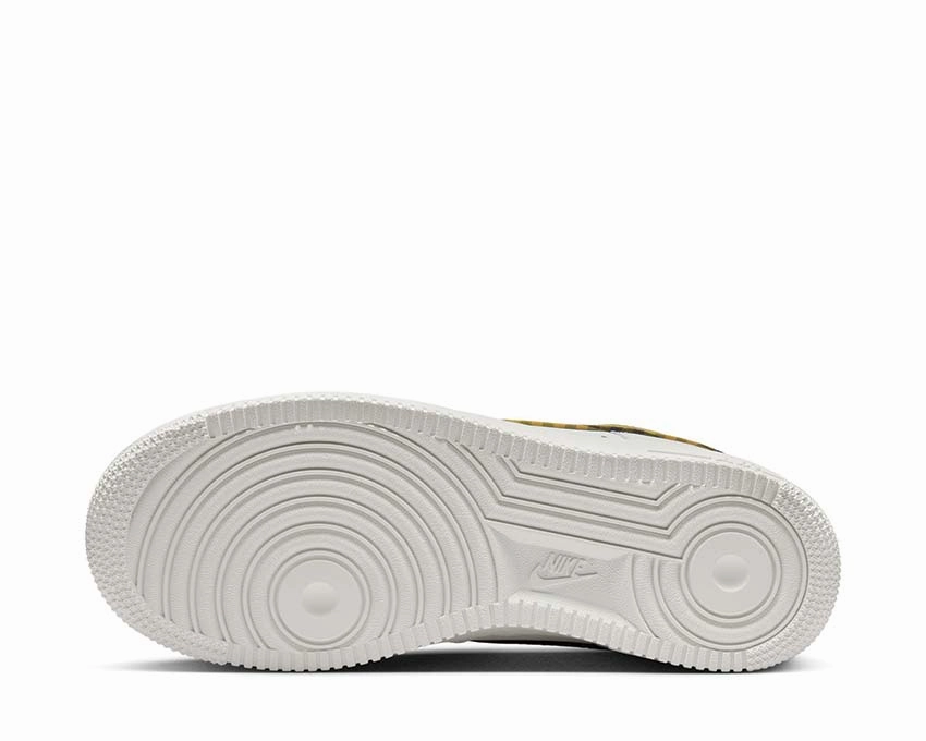 Nike Air Force 1 '07 Nike retro-inspired sneakers