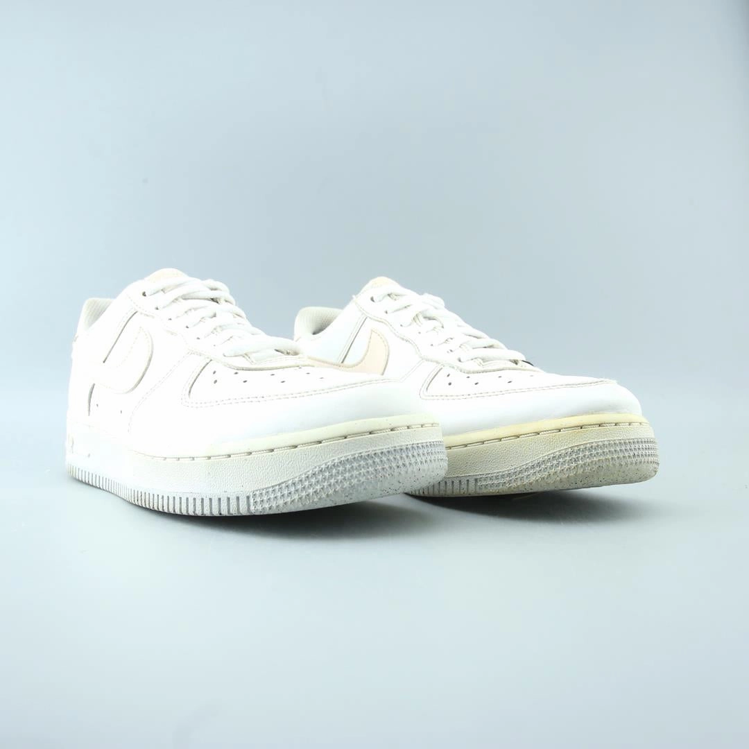 NIKE AIR FORCE 1 '07 sporty Nike shoe designs