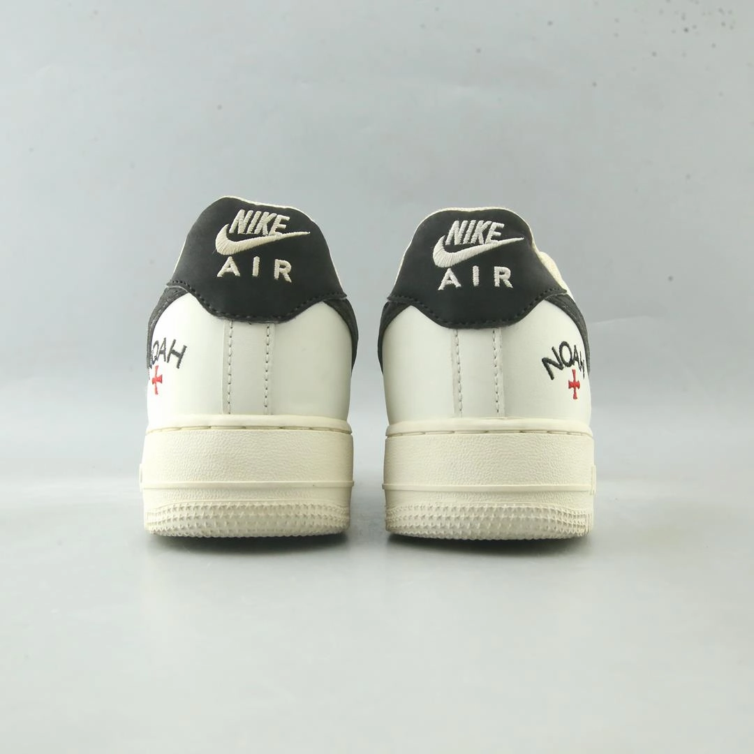 NIKE AIR FORCE 1 LOW '07 sporty Nike shoe designs