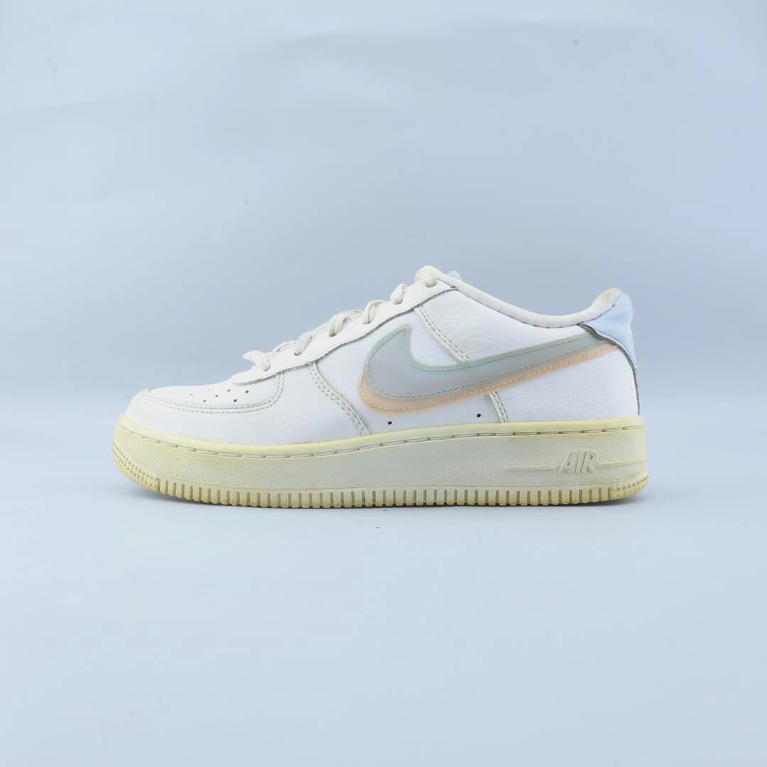 NIKE AIR FORCE 1 Nike sleek running shoe styles
