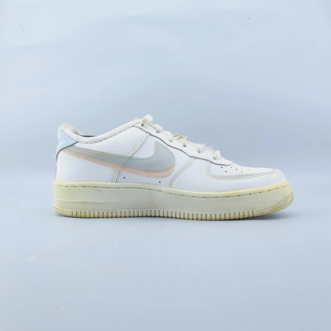 NIKE AIR FORCE 1 Nike athletic footwear visuals