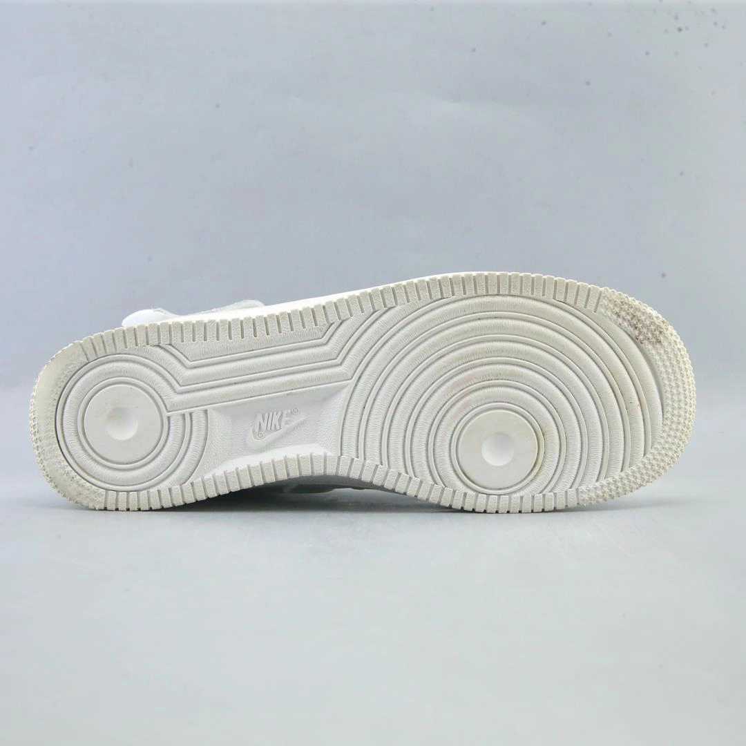 NIKE AIR FORCE 1 sporty Nike shoe designs