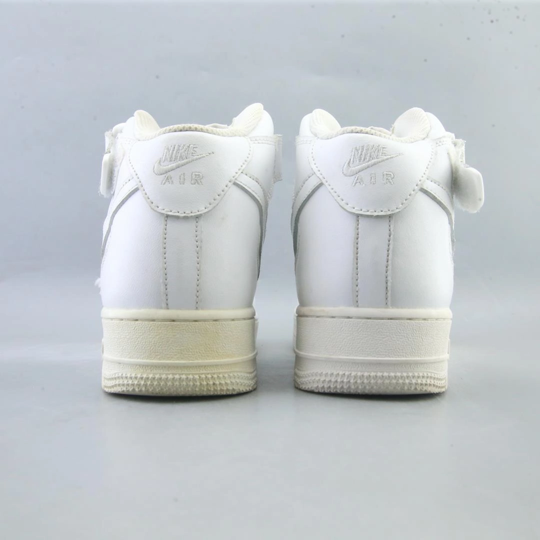 NIKE AIR FORCE 1 sporty Nike shoe designs