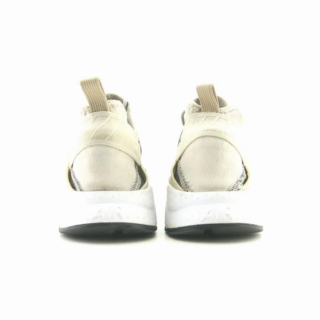 NIKE AIR HUARACHE RUN ULTRA LT sleek Nike sneaker angles