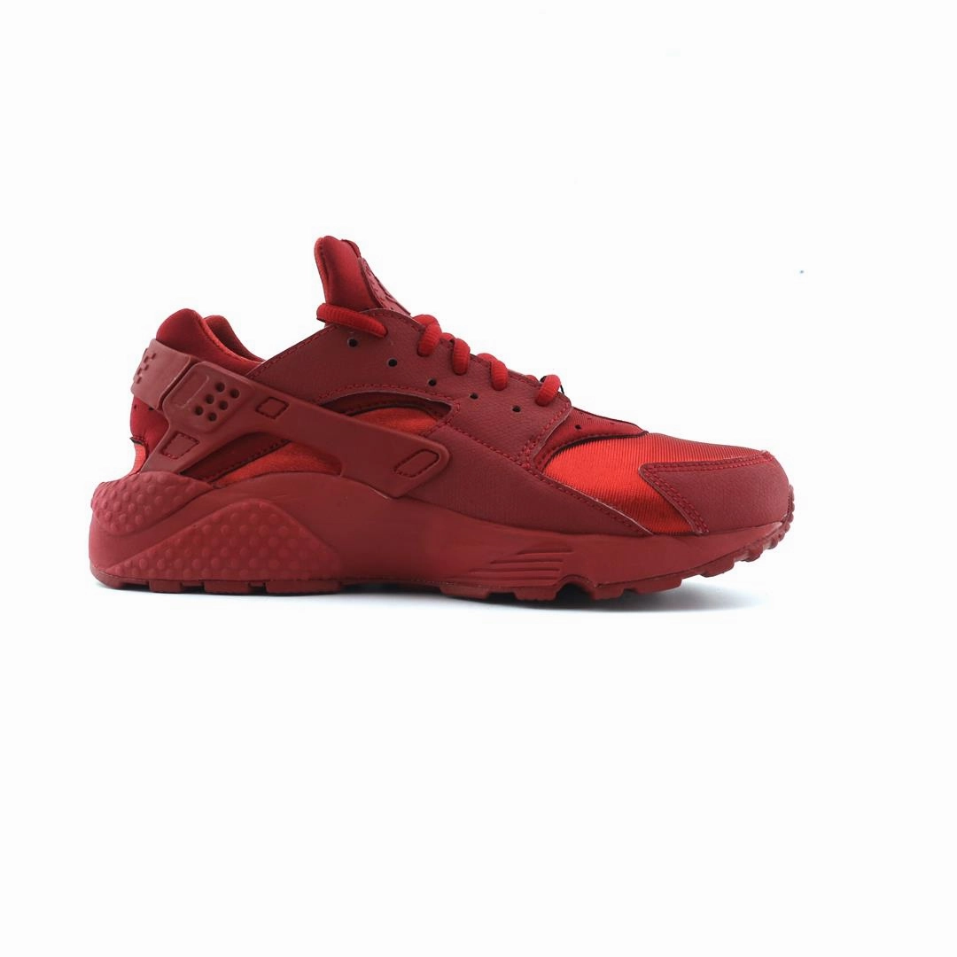 NIKE AIR HUARACHE sporty Nike shoe designs