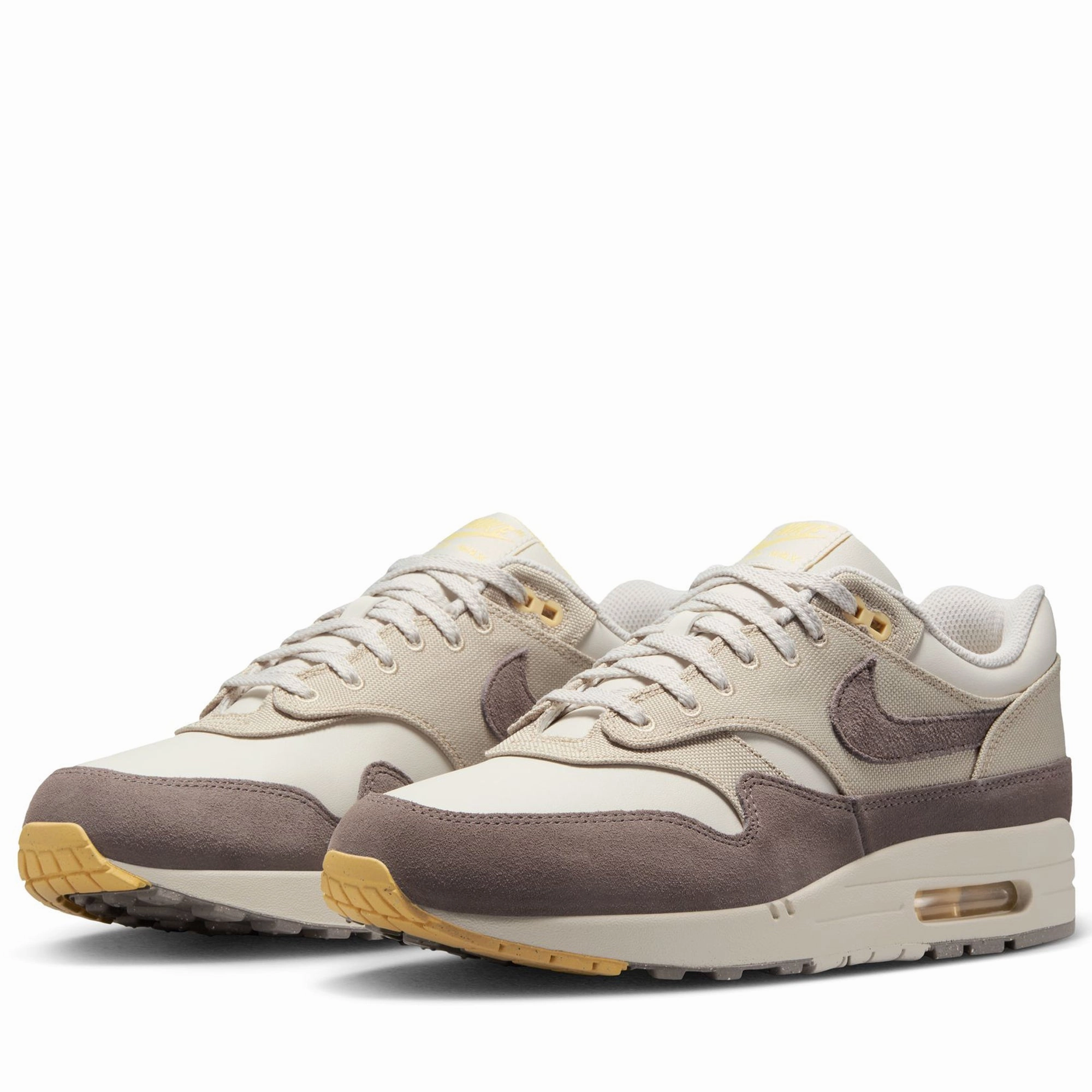 Nike Air Max 1 Premium - Light Bone/Cave Stone Nike signature shoe looks