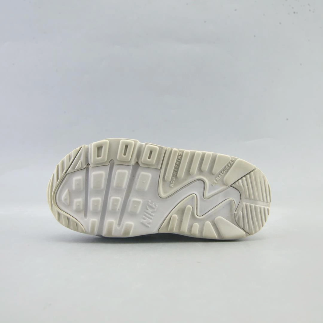 NIKE AIR MAX 90 Nike athletic footwear visuals