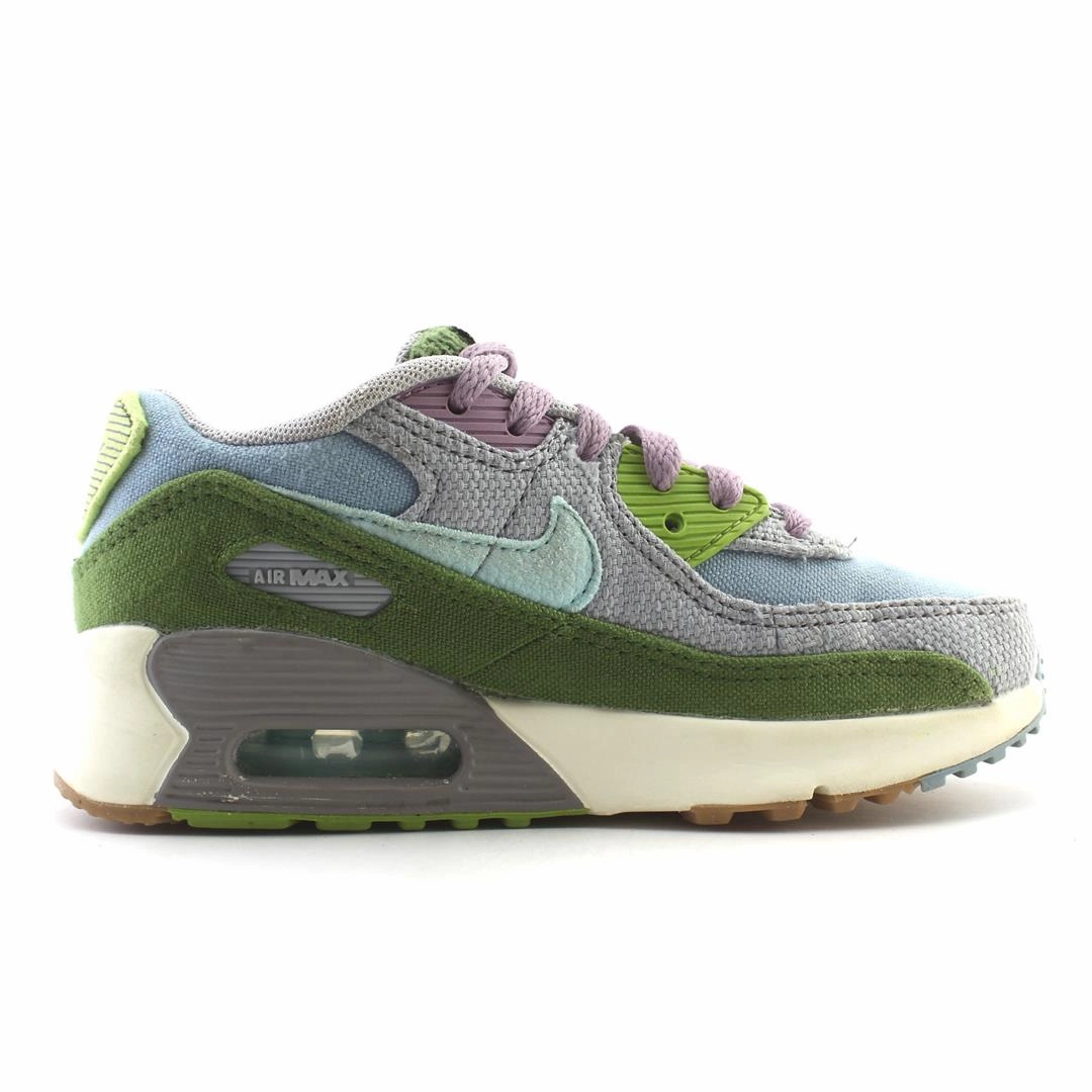 NIKE AIR MAX 90 Nike running shoe close-ups