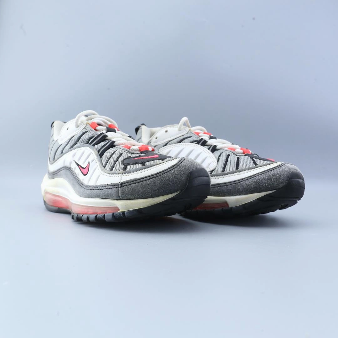 NIKE AIR MAX 98 Nike athletic footwear visuals