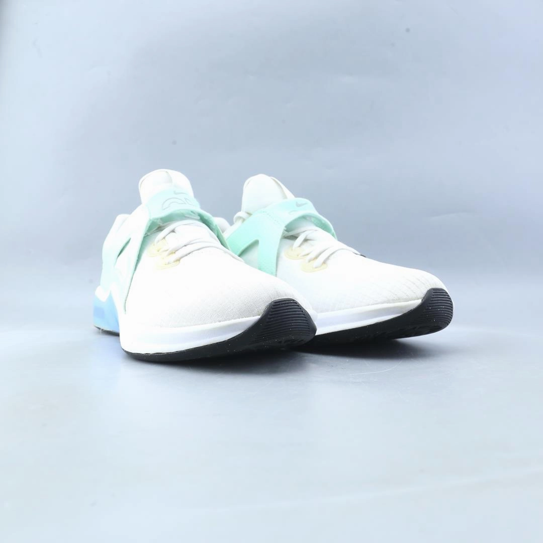 NIKE AIR MAX BELLA TR 5 Nike athletic footwear visuals