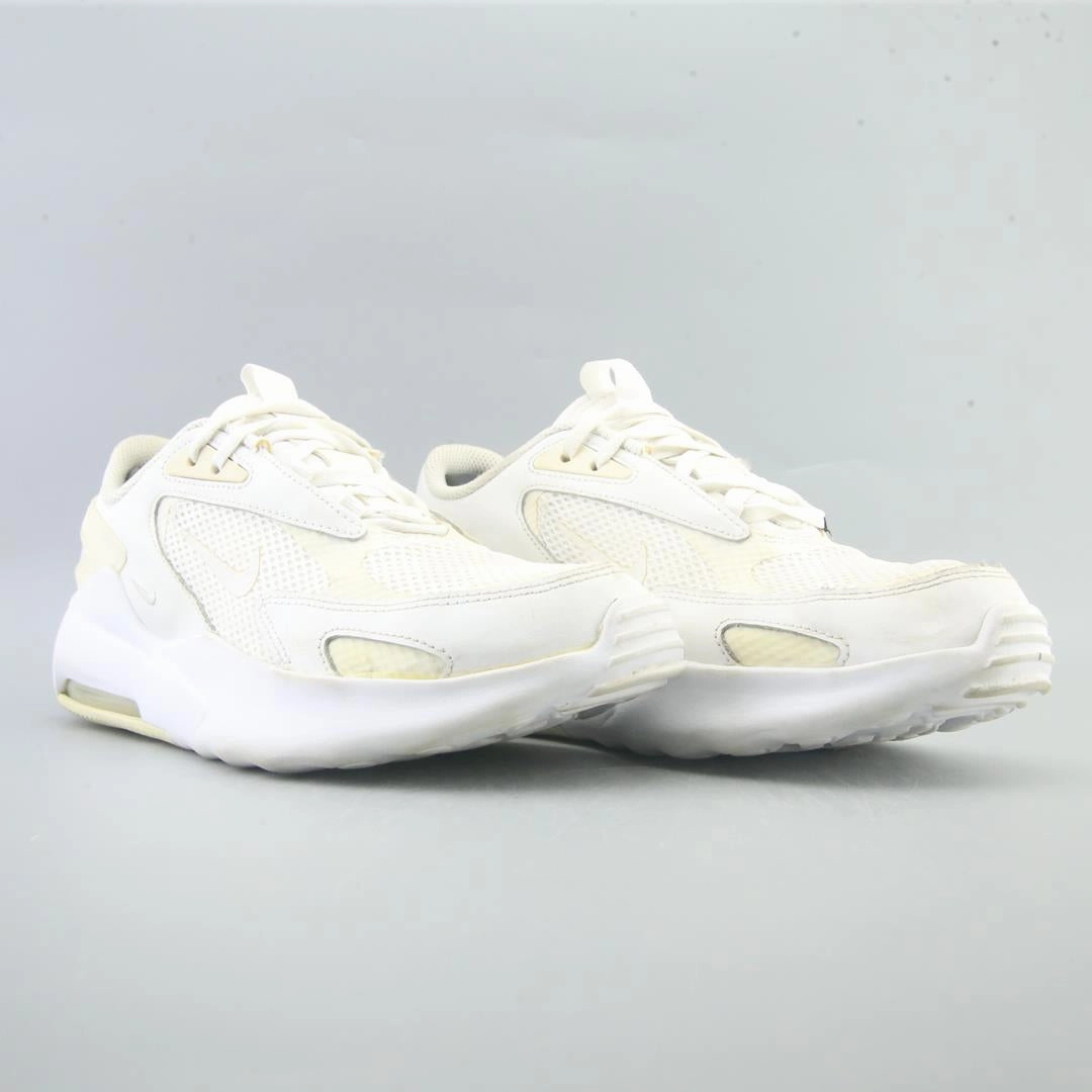 NIKE AIR MAX BOLT modern Nike footwear styles
