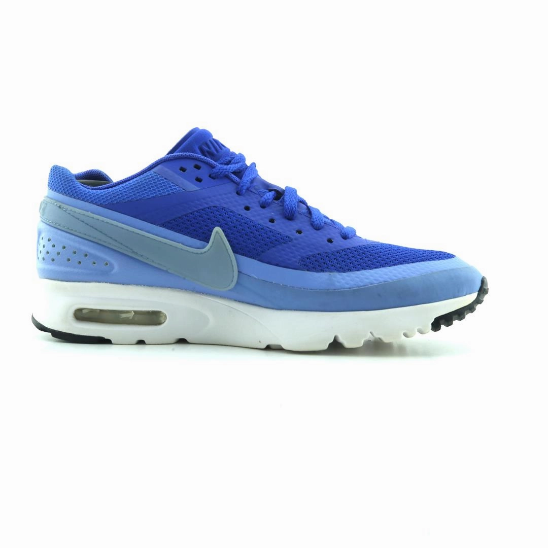 NIKE  AIR MAX BW ULTRA Nike lifestyle footwear visuals