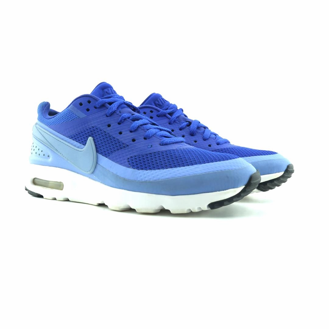 NIKE  AIR MAX BW ULTRA Nike lifestyle footwear visuals