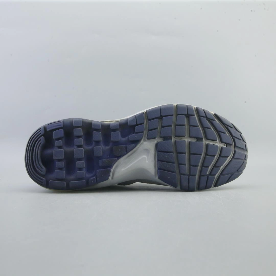 NIKE AIR MAX DYNASTY 2 modern Nike footwear styles