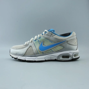 NIKE AIR MAX MOTO 9 Nike sleek running shoe styles