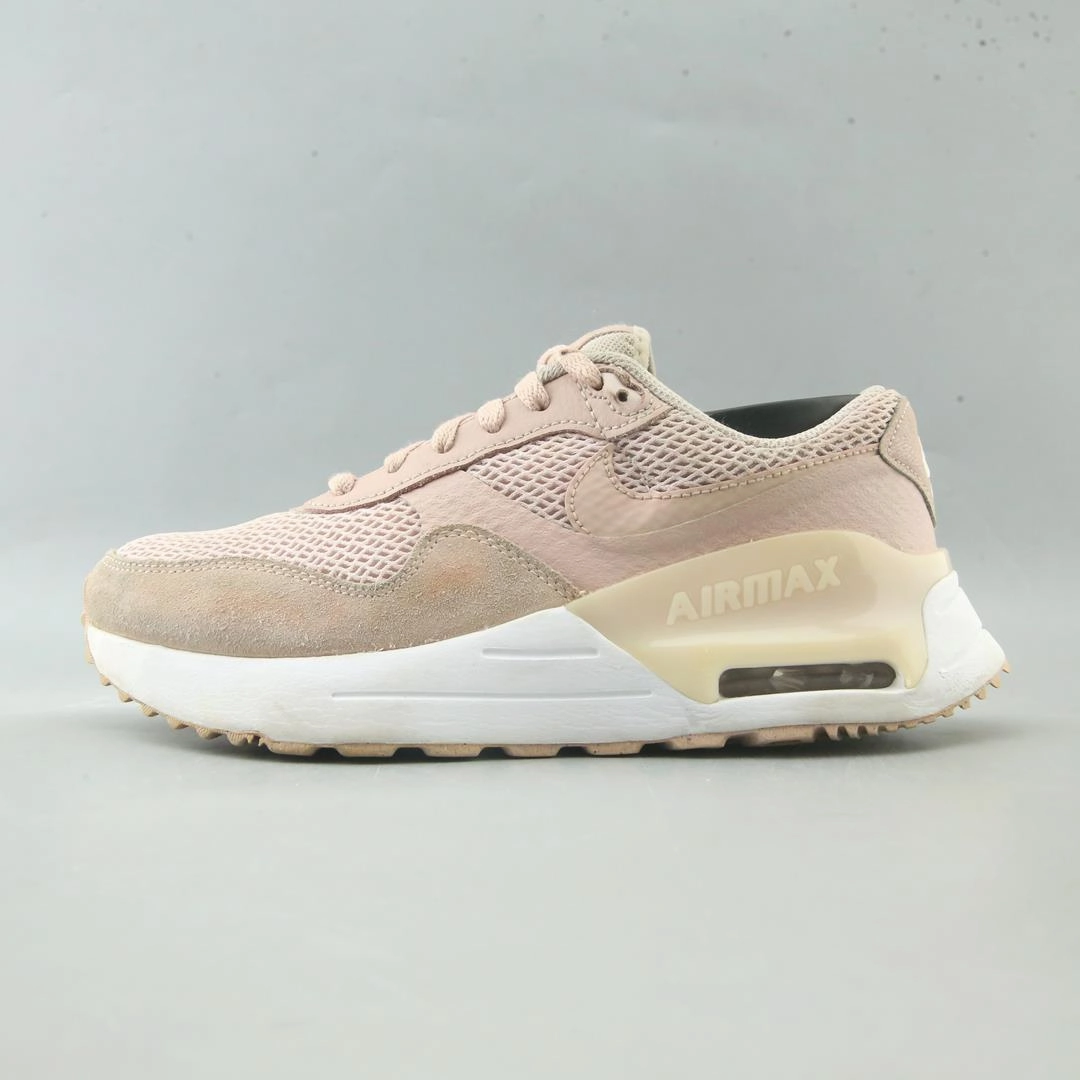 NIKE AIR MAX SYSTM Nike high-performance athletic shoes