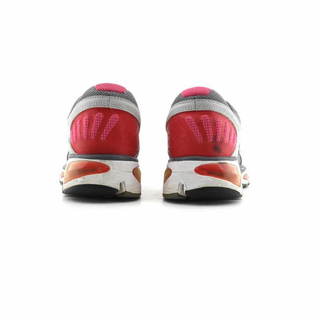 NIKE AIR MAX TAILWIND 3 LOW sleek Nike sneaker angles