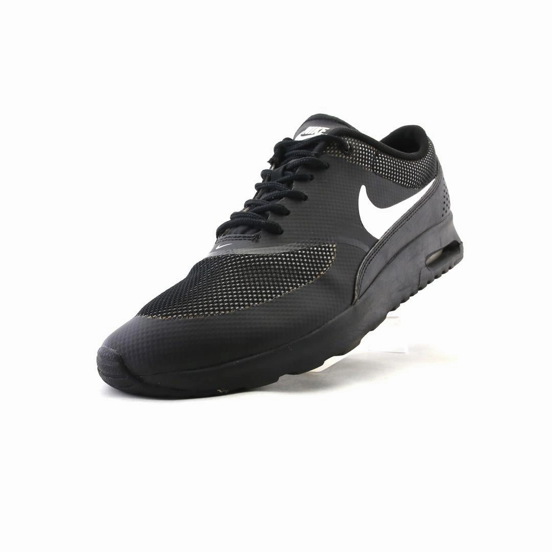 NIKE AIR MAX THEA classic Nike shoe photos