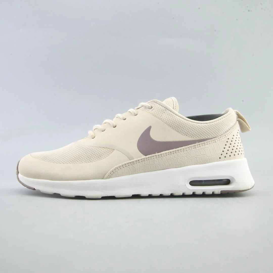 NIKE AIR MAX THEA Nike classic retro sneaker looks