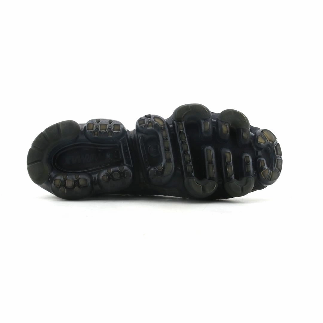 NIKE AIR VAPORMAX Nike athletic footwear visuals