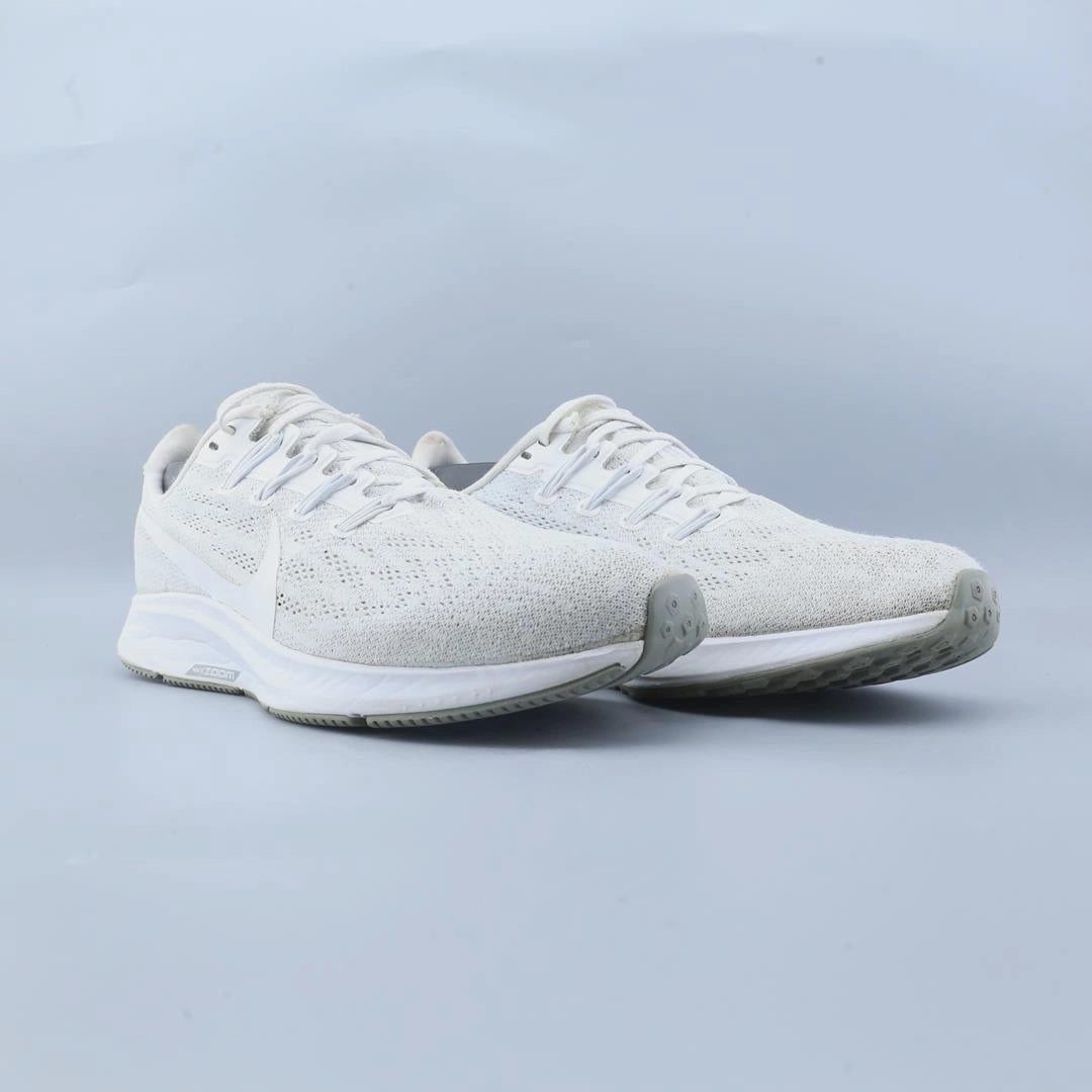 NIKE AIR ZOOM PEGASUS 36 Nike athletic footwear visuals