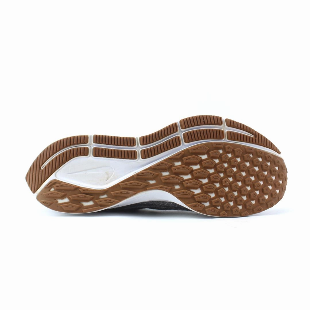 NIKE AIR ZOOM PEGASUS 36 Nike athletic footwear visuals