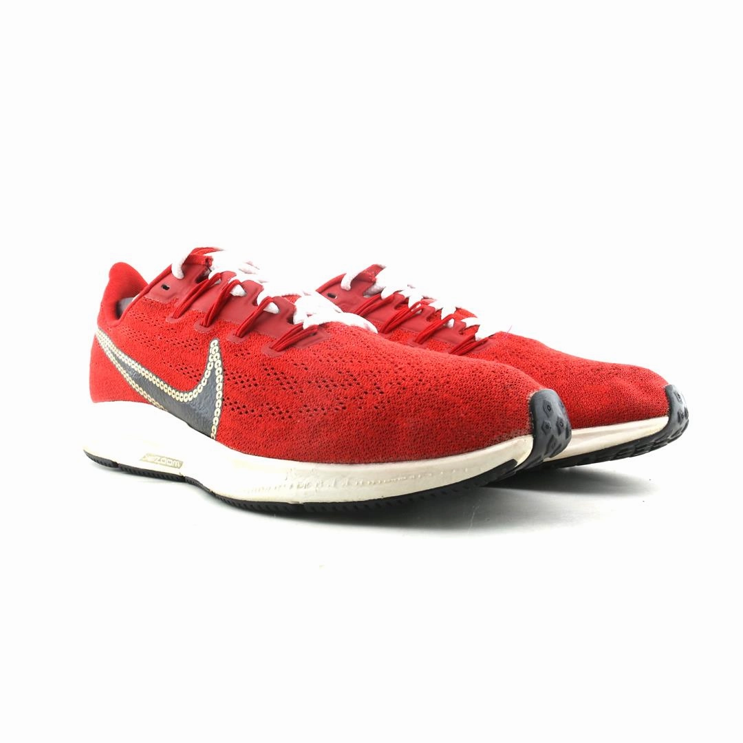NIKE  AIR ZOOM PEGASUS 36 Nike performance shoe shots