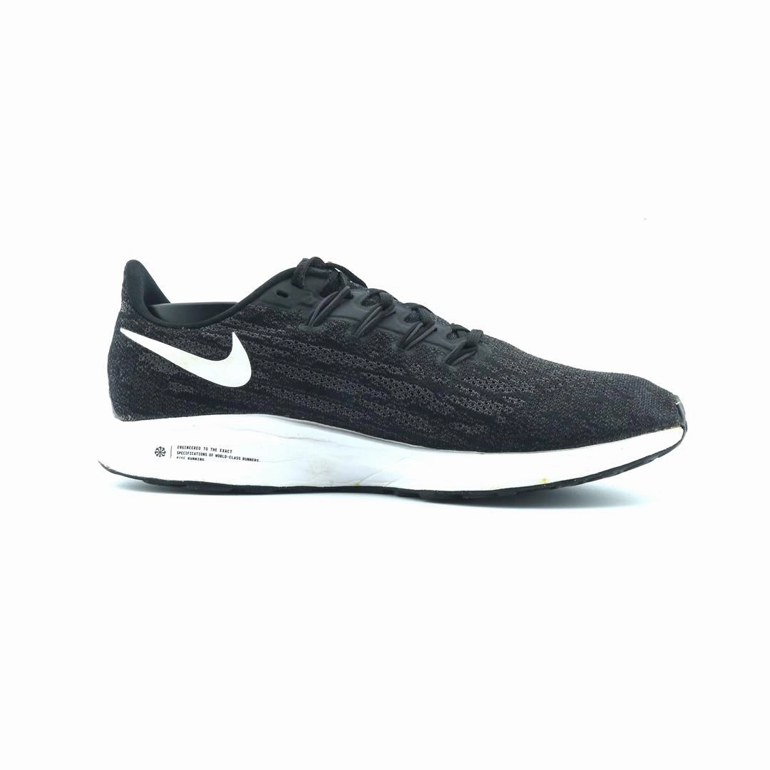 NIKE AIR ZOOM PEGASUS 36 sporty Nike shoe designs