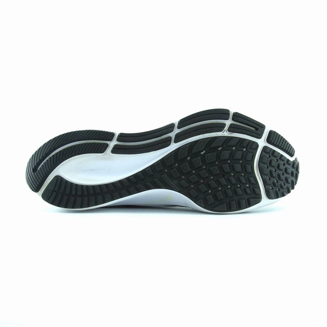 NIKE AIR ZOOM PEGASUS 37 stylish Nike trainer looks