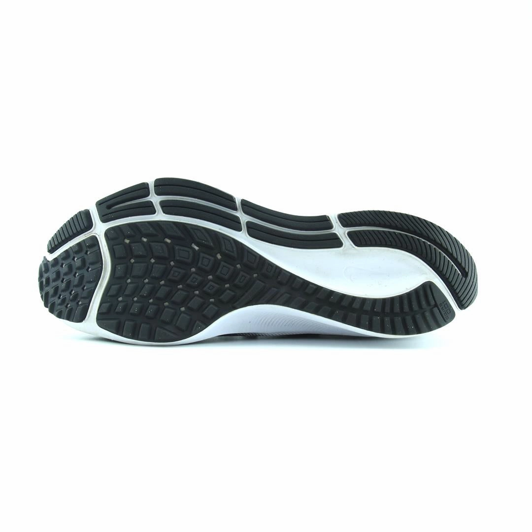 NIKE AIR ZOOM PEGASUS 37 stylish Nike trainer looks