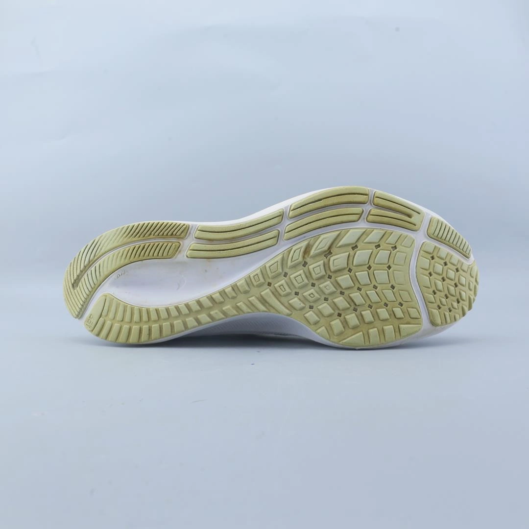 NIKE AIR ZOOM PEGASUS 37 stylish Nike trainer looks