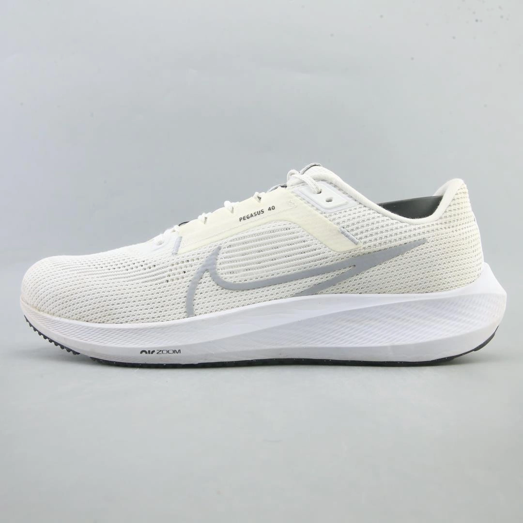 NIKE AIR ZOOM PEGASUS 40 Nike high-performance athletic shoes