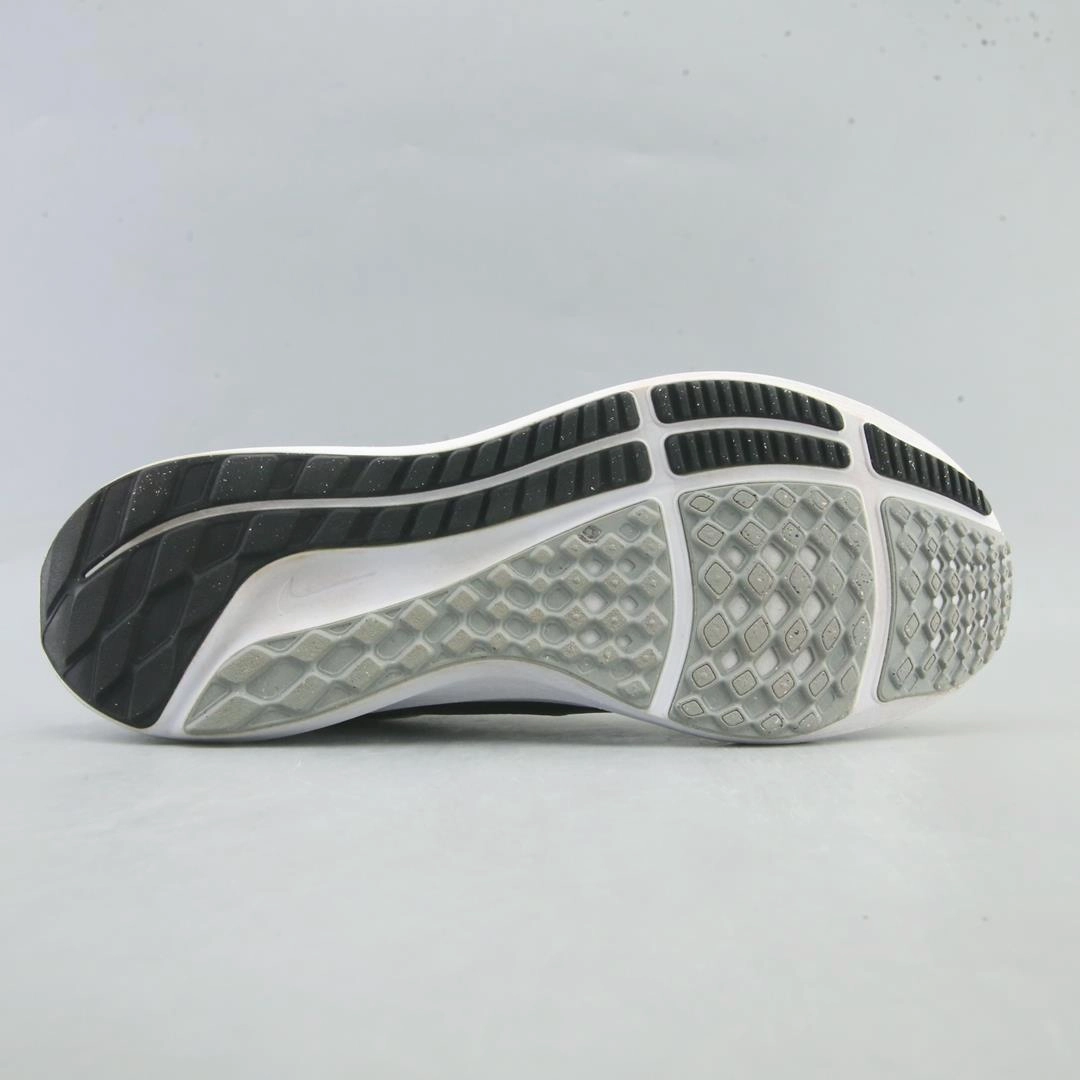 NIKE AIR ZOOM PEGASUS 40 sporty Nike shoe designs