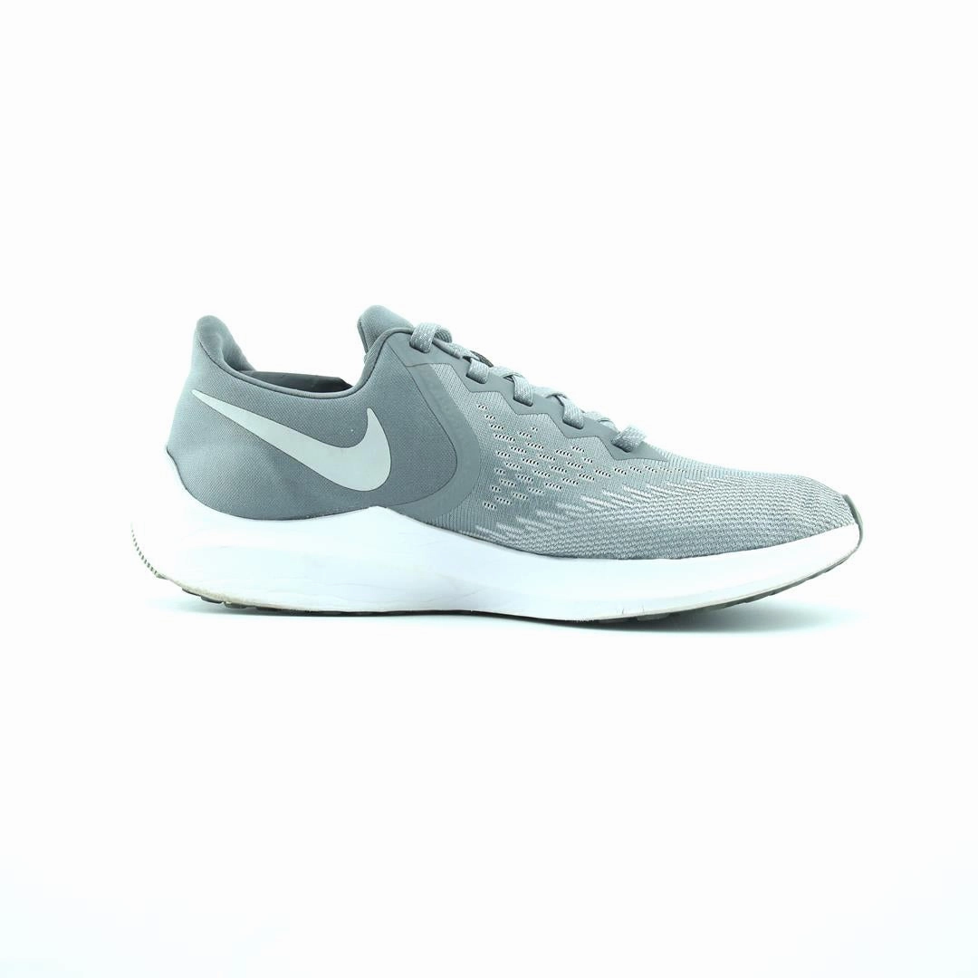 NIKE AIR ZOOM WINFLO 6 stylish Nike trainer looks