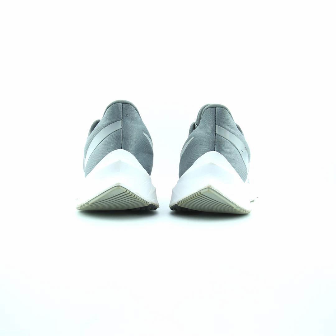 NIKE AIR ZOOM WINFLO 6 stylish Nike trainer looks