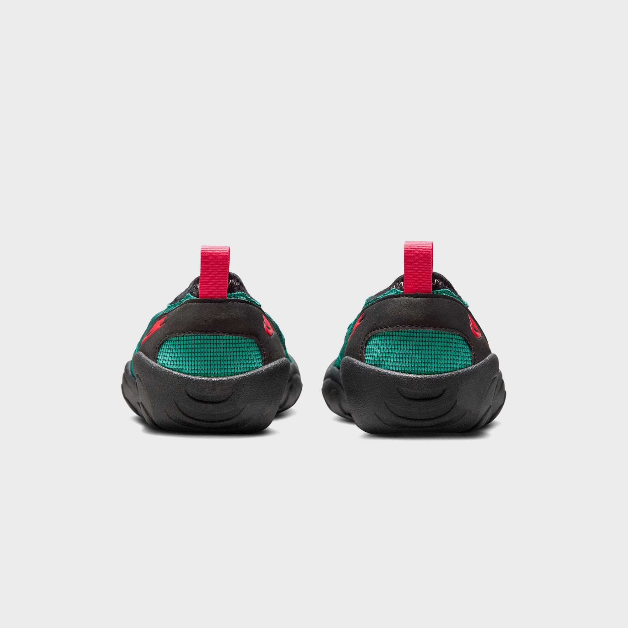 Nike Aqua Turf - Turbo Green / Black / Washed Coral / Team Scarlet Nike performance sneakers