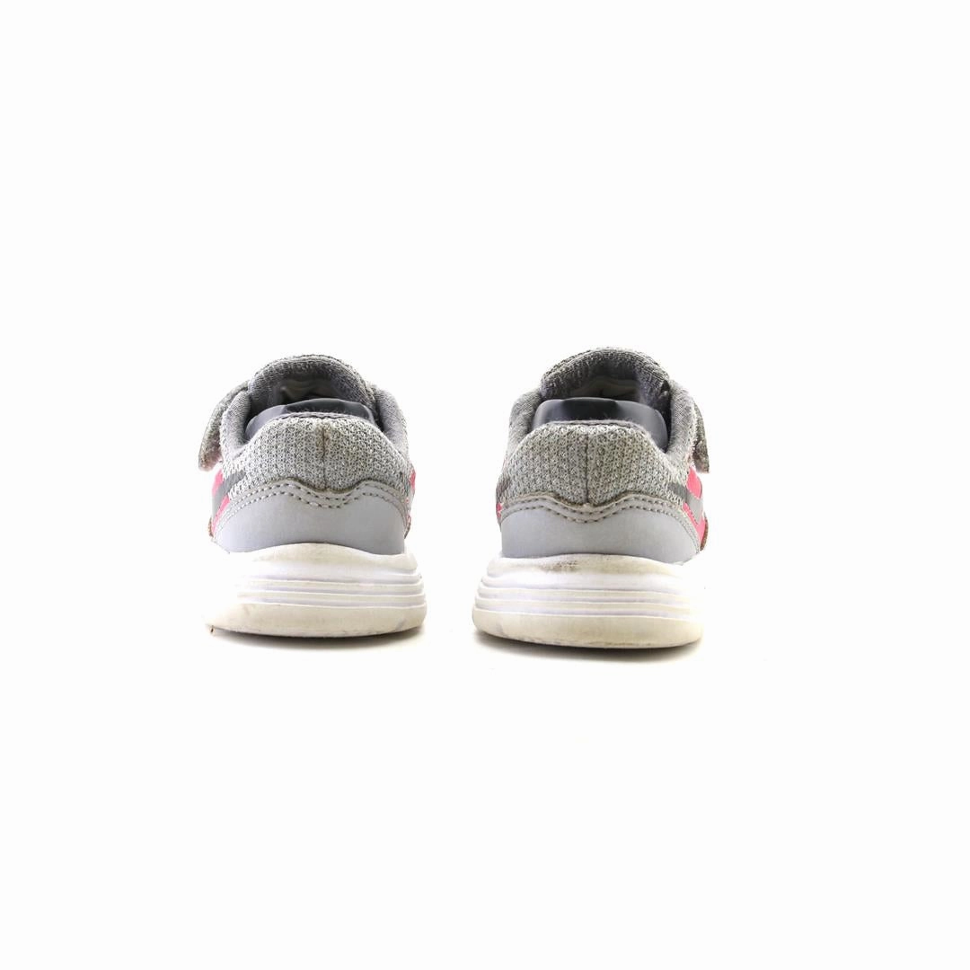 NIKE DOWNSHIFTER 6 Nike lifestyle footwear visuals