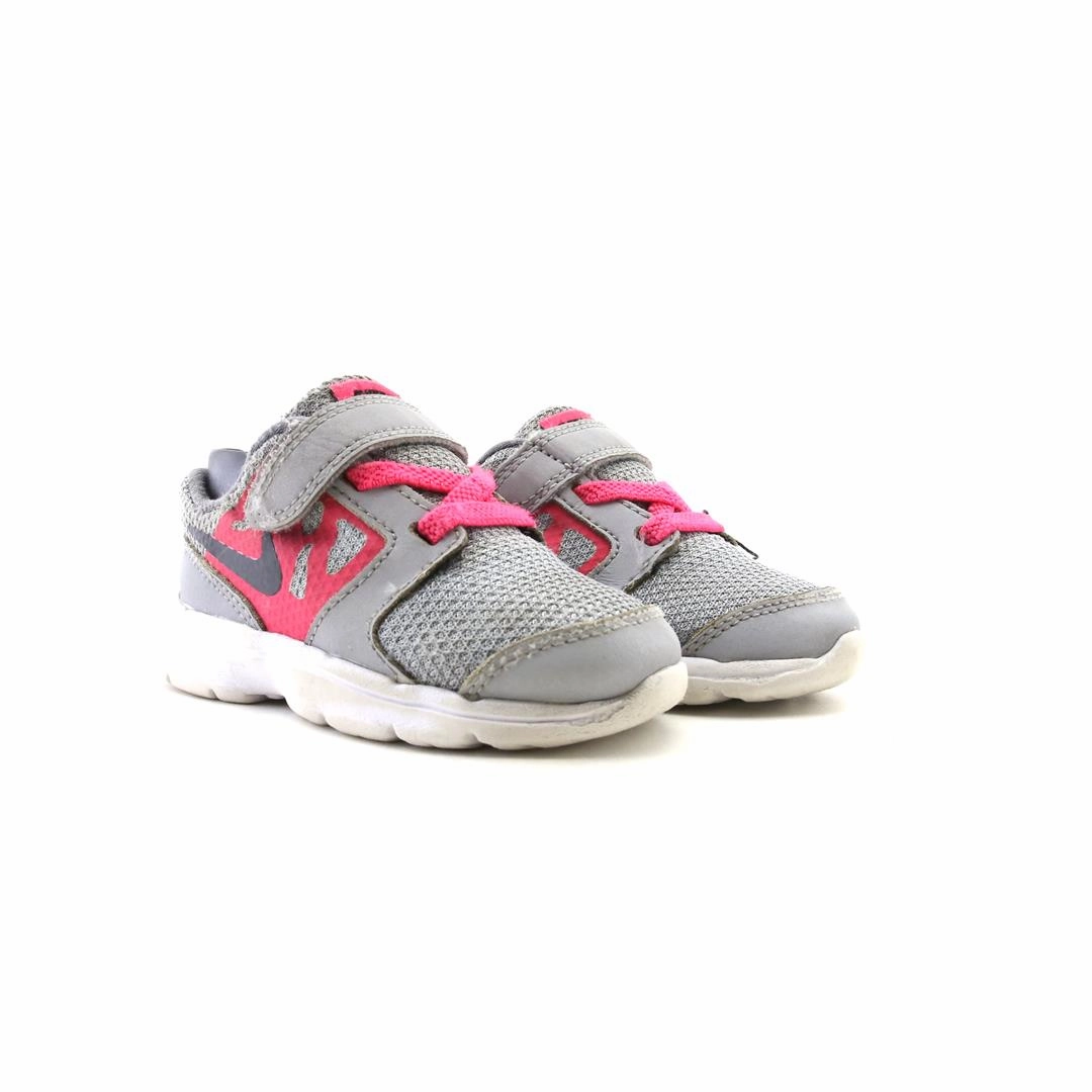 NIKE DOWNSHIFTER 6 Nike lifestyle footwear visuals