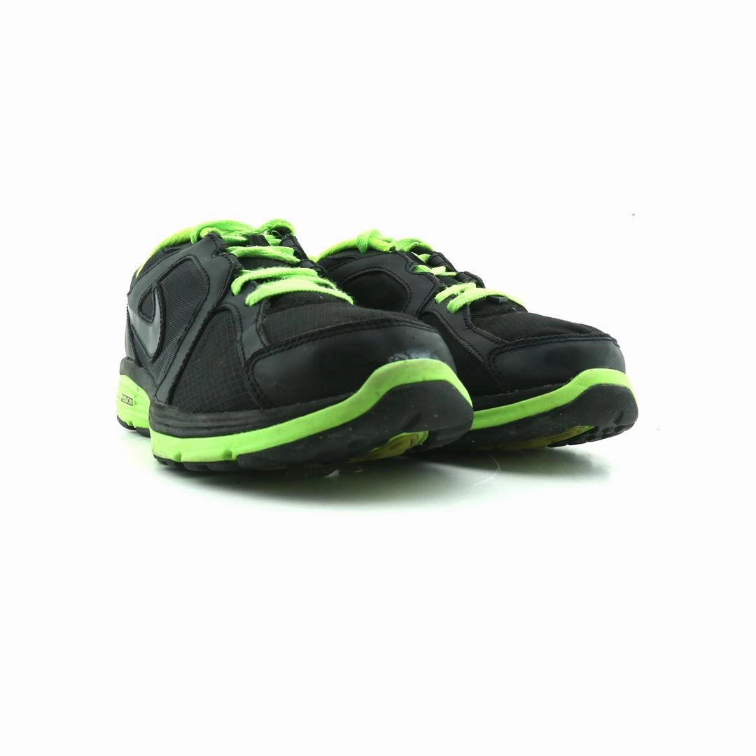 NIKE DUAL FUSION RUN sporty Nike shoe designs