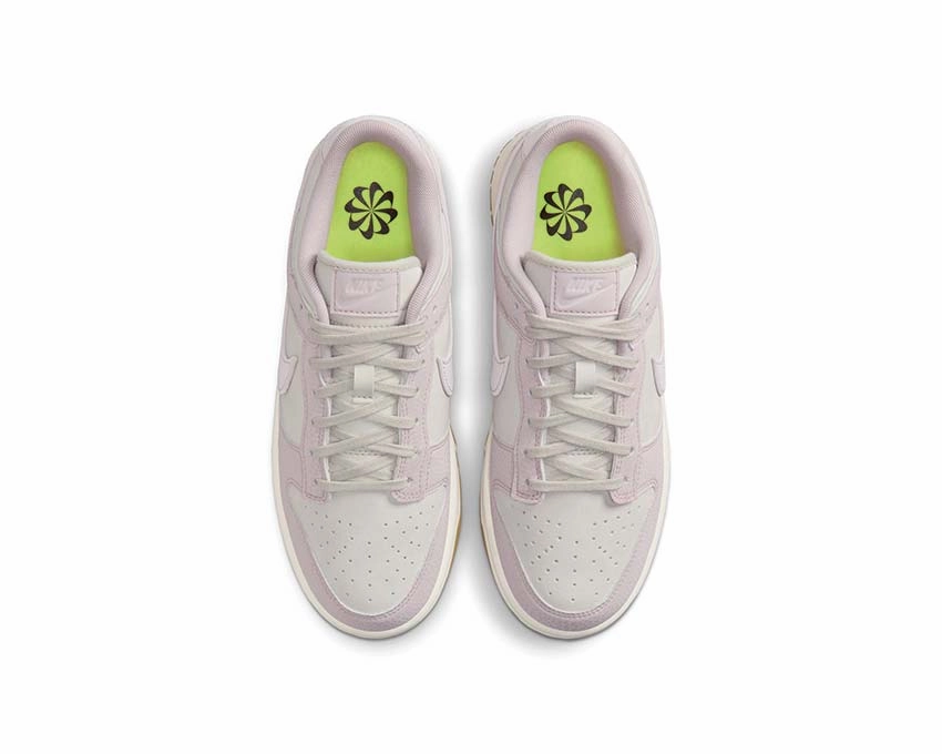 Nike Dunk Low Premium Next Nature W Nike retro-inspired sneakers