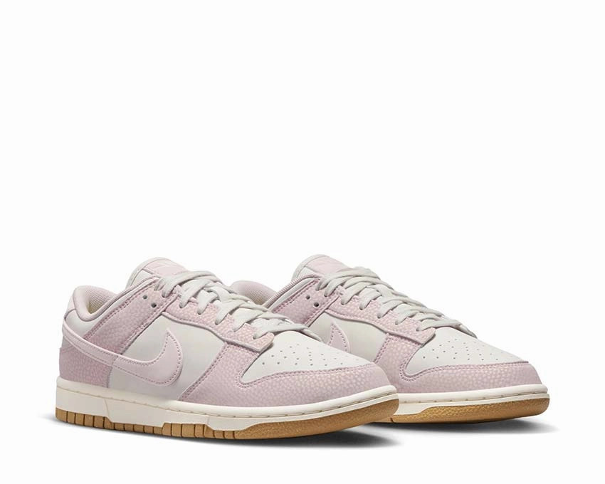 Nike Dunk Low Premium Next Nature W Nike retro-inspired sneakers