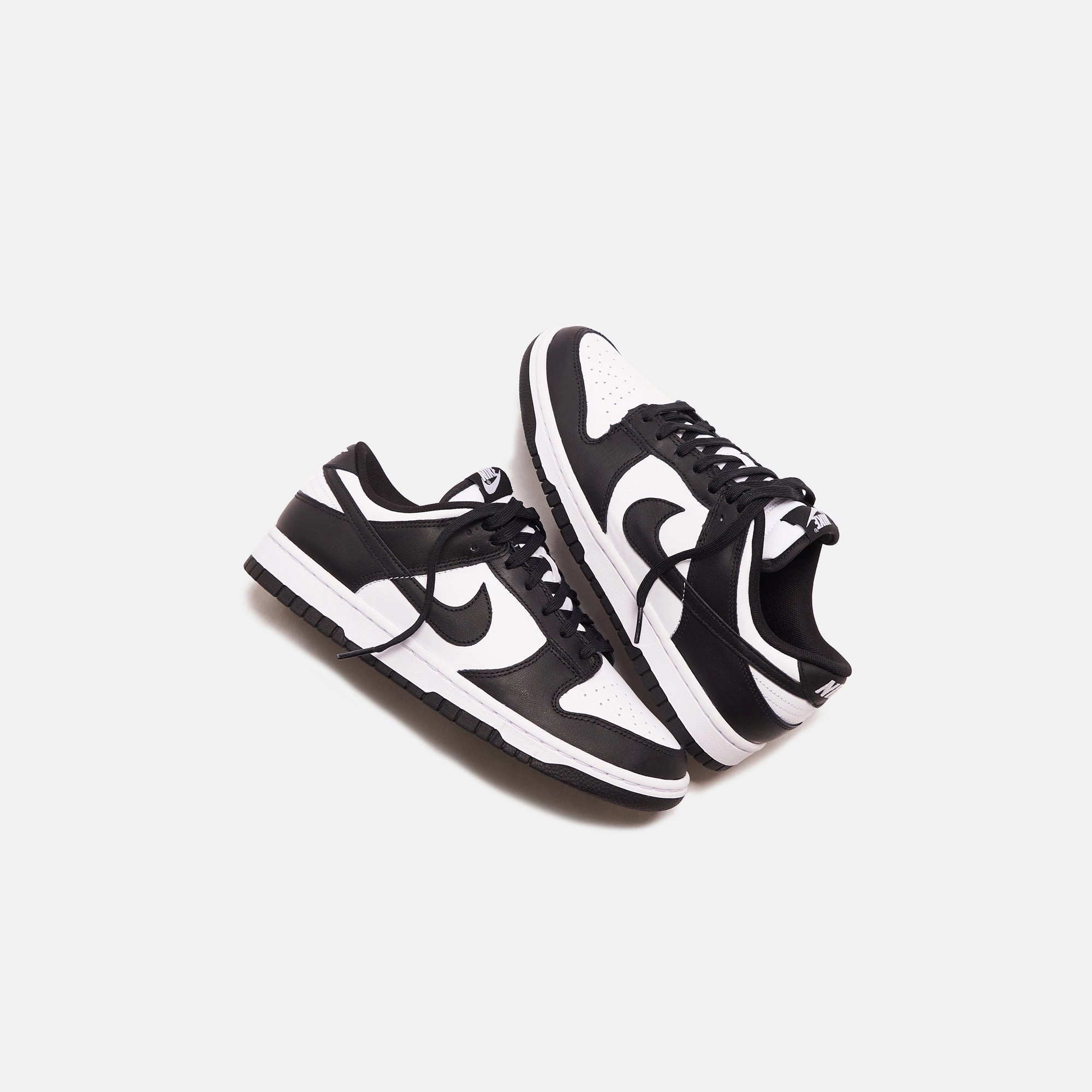 Nike Dunk Low Retro - White / Black Nike performance sneakers