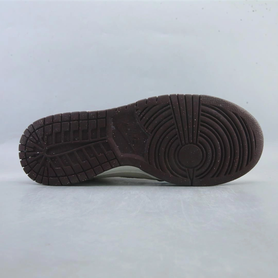 NIKE DUNK MID Nike lifestyle footwear visuals
