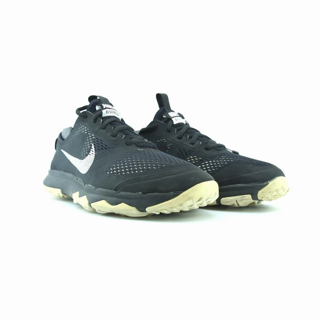 NIKE FI BERMUDA Nike athletic footwear visuals