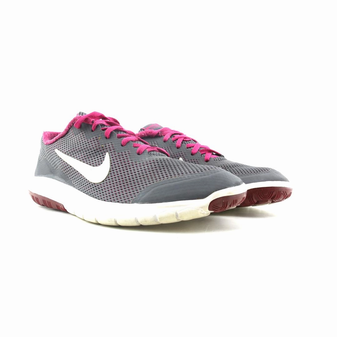 NIKE FLEX EXPERIENCE 4 modern Nike footwear styles