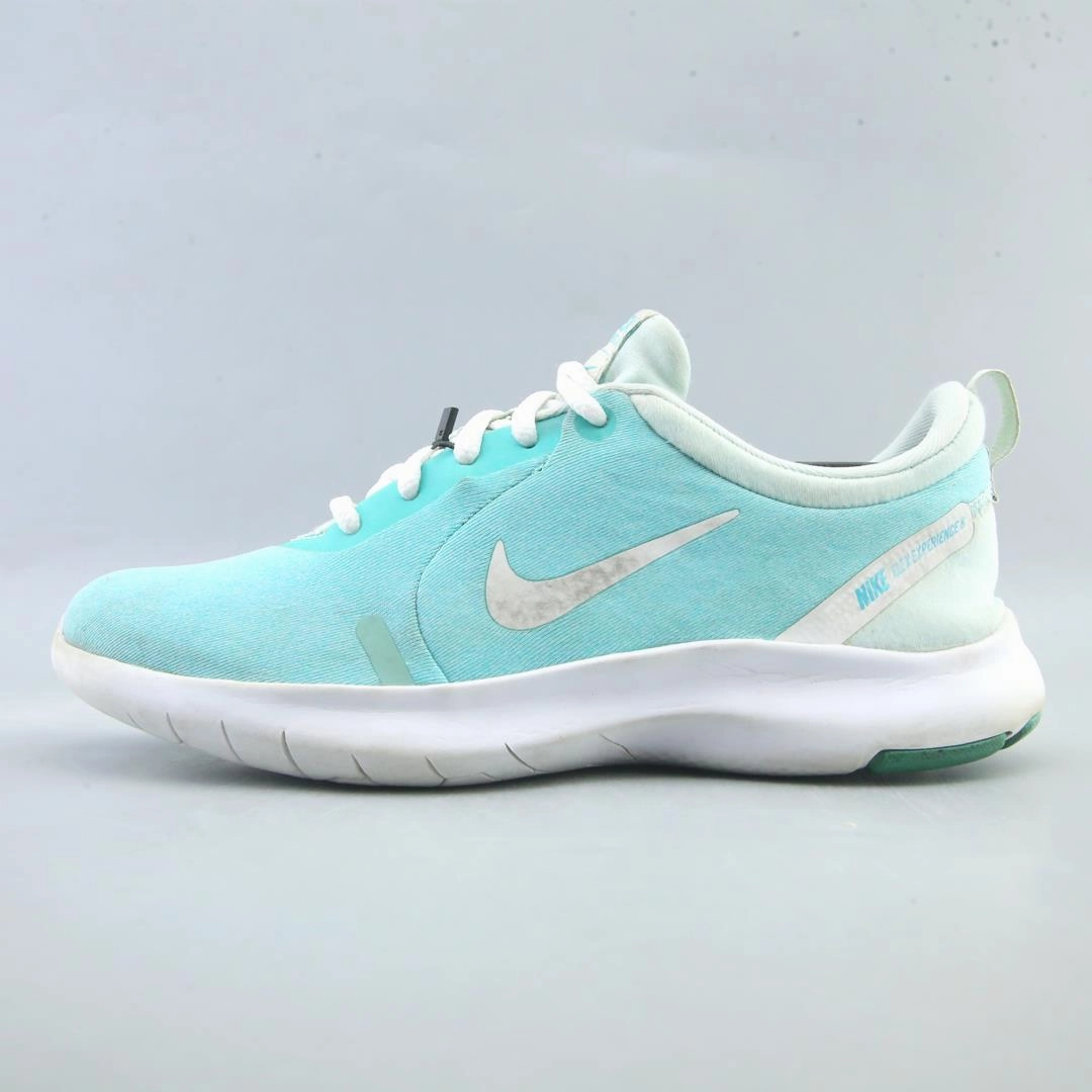 NIKE FLEX EXPERIENCE RN 8 Nike lightweight trainer models
