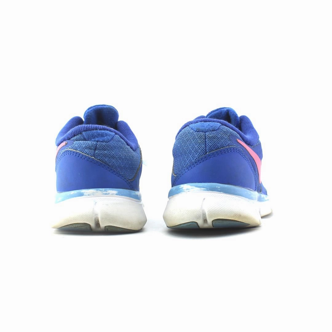NIKE FLEX EXPERIENCE RUN 3 Nike performance shoe shots
